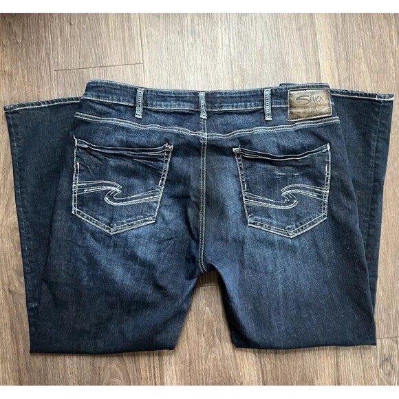 Silver Mens Jeans Grayson Dark Wash Distressed Grayson 38 X 30 Stretch - Picture 3 of 5